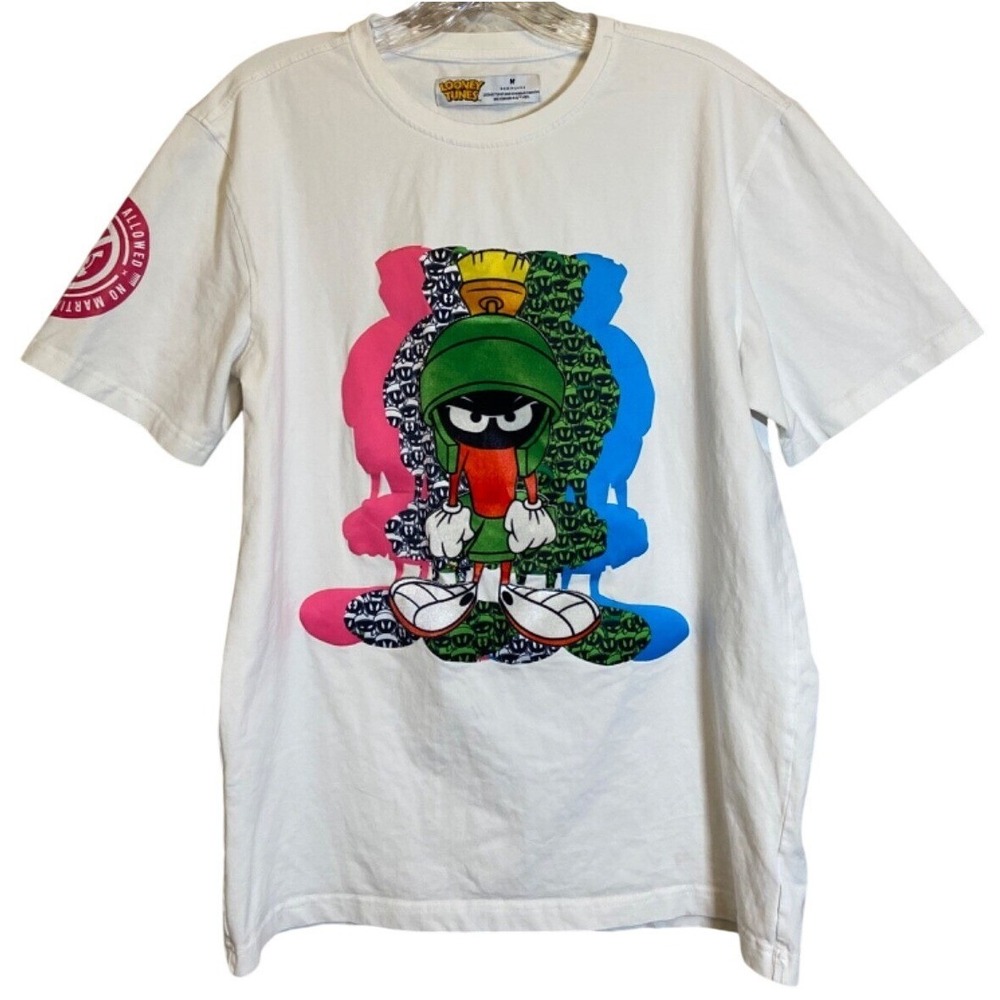 Looney Tunes T-Shirt Men's Sz M Marvin the Martian Suede 3-D Art Design Cotton T